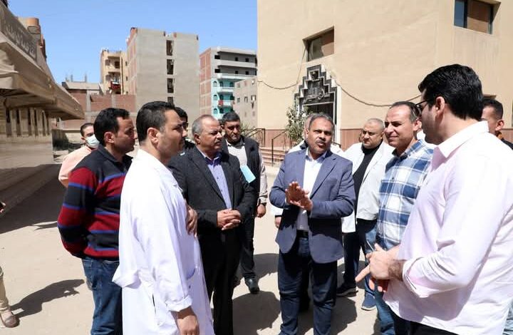محافظ الشرقية يُفاجئ المنشآت الصحية بديرب نجم والزقازيق ويؤكد على رفع درجة الإستعداد القصوي خلال أجازة عيد الفطر المبارك 1 محافظ الشرقية يُفاجئ المنشآت الصحية بديرب نجم والزقازيق ويؤكد على رفع درجة الإستعداد القصوي خلال أجازة عيد الفطر المبارك