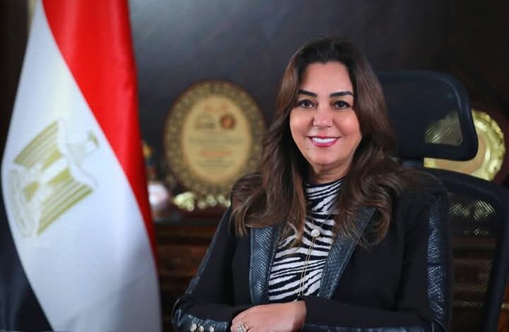 وزيرة التنمية المحلية تتابع مع السادة المحافظين تطورات الأوضاع بالمحافظات 1 وزيرة التنمية المحلية تتابع مع السادة المحافظين تطورات الأوضاع بالمحافظات