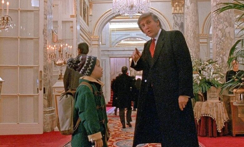 مخرج فيلم عالمي شارك فيه ترامب منذ أكثر من 30 عاما يخشى ترحيله إذا حذف مشهد الرئيس الأمريكي 1 مخرج فيلم عالمي شارك فيه ترامب منذ أكثر من 30 عاما يخشى ترحيله إذا حذف مشهد الرئيس الأمريكي