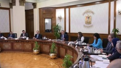 رئيس الوزراء يتابع إجراءات تيسير الحصول على التراخيص المختلفة