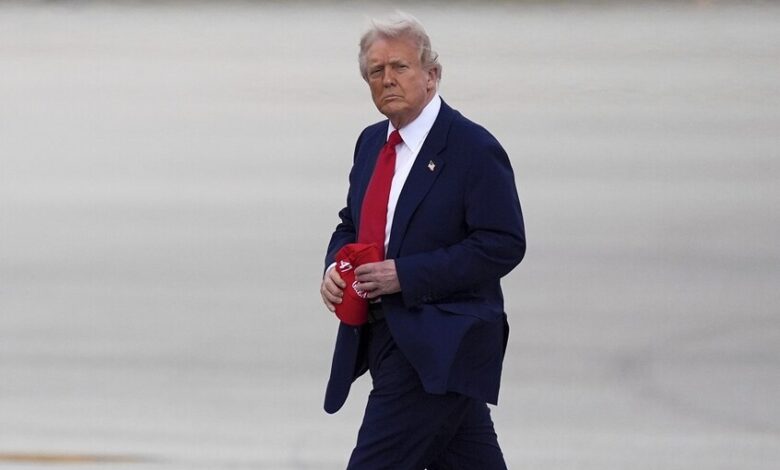 ترامب يرد على الانتقادات الموجهة لسياساته الجمركية 1 ترامب يرد على الانتقادات الموجهة لسياساته الجمركية