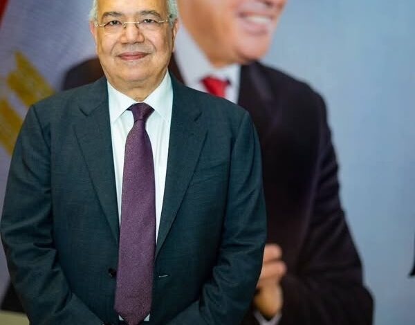 النائب عصام خليل يعين أعضاء بالهيئة العليا للمصريين الأحرار 1 النائب عصام خليل يعين أعضاء بالهيئة العليا للمصريين الأحرار