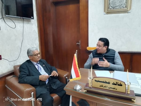 شبكة الصوت الإخبارية تحاور الأستاذ خالد محسب رئيس مركز ومدينة المراغة 1 شبكة الصوت الإخبارية تحاور الأستاذ خالد محسب رئيس مركز ومدينة المراغة