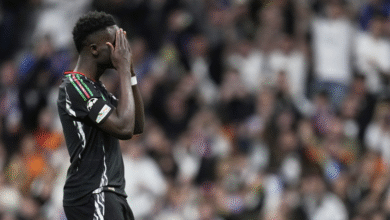 ساكا يرفض هدية تقنية "الفار" أمام ريال مدريد