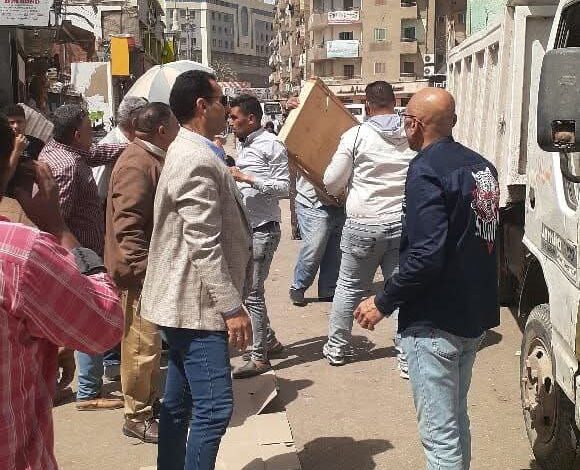 حملات مكبرة لرفع الإشغالات بميدان عرابي بالمحطة وشارعي البوسطة و الجلاء بالزقازيق
