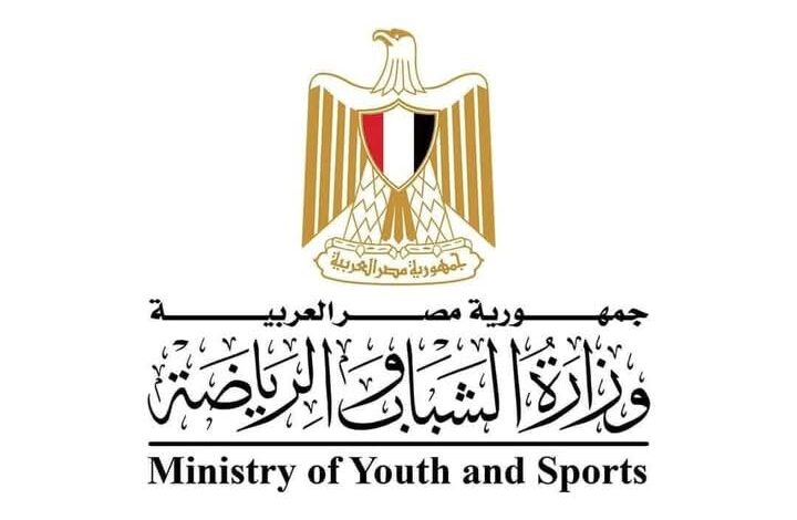 صبحى يعقد اجتماعًا موسعًا لمناقشة تكثيف الأنشطة وزيادة العضويات بمراكز الشباب
