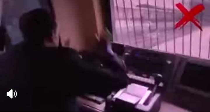 النقل تناشد المواطنين المشاركة فى التوعية من مخاطر ظاهرة رشق الأطفال للقطارات بالحجارة