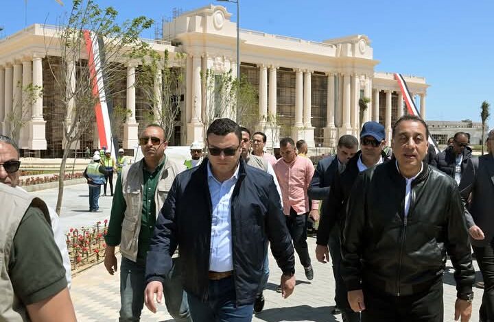رئيس الوزراء يتفقد "المدينةالتراثية"بمدينة العلمين الجديدة