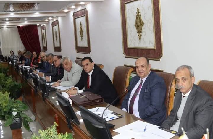 معهد إعداد القادة يحتضن الاجتماع الثالث للجنة قطاع الخدمة الاجتماعية 1 معهد إعداد القادة يحتضن الاجتماع الثالث للجنة قطاع الخدمة الاجتماعية