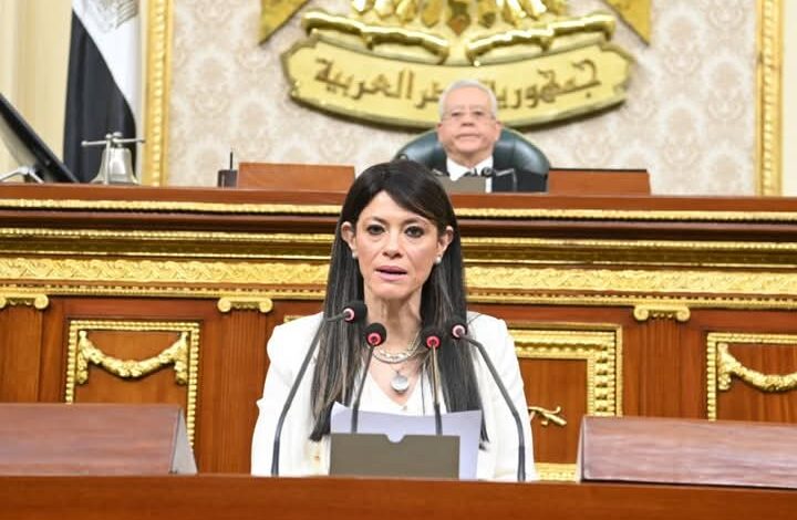 وزيرة التخطيط تستعرض مستهدفات الاستثمارات القطاعية بخطة التنمية للعام المالي المقبل 1 وزيرة التخطيط تستعرض مستهدفات الاستثمارات القطاعية بخطة التنمية للعام المالي المقبل