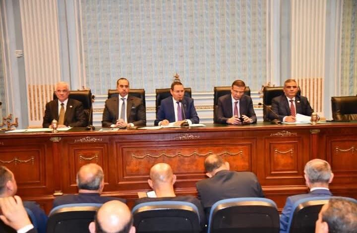 وزير الزراعة أمام لجنة الزراعة بمجلس النواب بحضور وزير الشئون النيابية 1 وزير الزراعة أمام لجنة الزراعة بمجلس النواب بحضور وزير الشئون النيابية