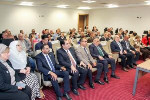 تنظيم قافلة الإصحاح بيئي لمحو الأمية بمركز أبوصوير للوصول للصفر الافتراضي ٧٪