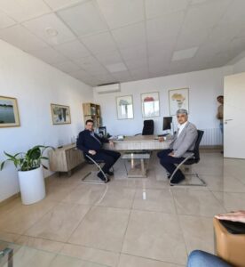 وزير الزراعة يزور مقر مرصد الصحراء والساحل في العاصمة التونسية 