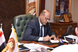 وزير العمل: الخميس المقبل إجازة مدفوعة الأجر للعاملين بالقطاع الخاص بمناسبة عيد العمال 2 وزير العمل: الخميس المقبل إجازة مدفوعة الأجر للعاملين بالقطاع الخاص بمناسبة عيد العمال