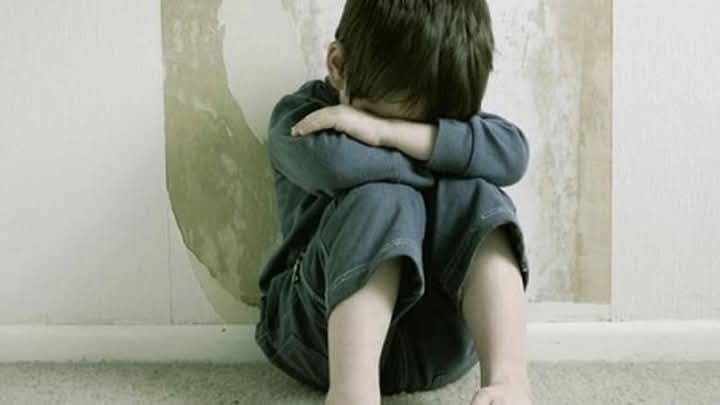 فضيحة في مدرسة دمنهور .. مراقب مالي مسن متهم بهتك عرض طفل 1 فضيحة في مدرسة دمنهور .. مراقب مالي مسن متهم بهتك عرض طفل