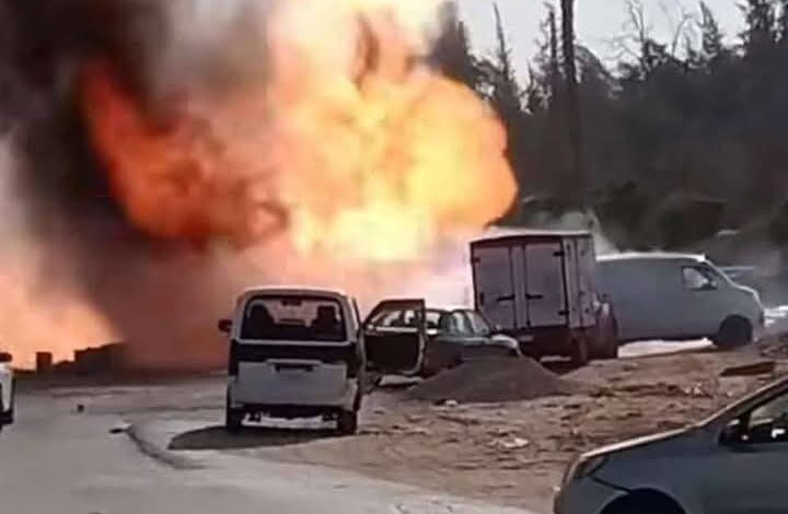 إنفجار ضخم يهز طريق الواحات بـ 6 أكتوبر وتصاعد كثيف للدخان واللهب 1 إنفجار ضخم يهز طريق الواحات بـ 6 أكتوبر وتصاعد كثيف للدخان واللهب