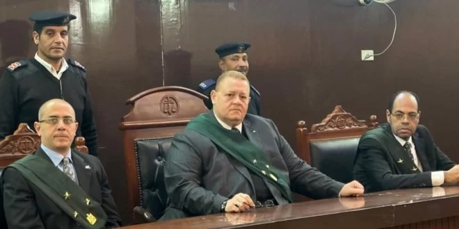 المؤبد لمتهمين أطلقا النار على سيارة شرطة وأصابا فردين بقنا 1 المؤبد لمتهمين أطلقا النار على سيارة شرطة وأصابا فردين بقنا