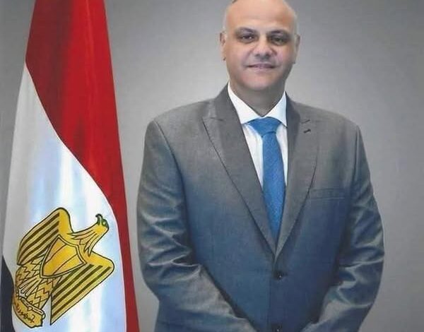 " عطية " يعقد اللقاء الجماهيري الأسبوعي بمدينة كفر شكر لحل مشكلات