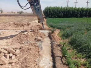 إزالة 16 حالة تعد بالبناء المخالف على أراضي أملاك الدولة والزراعية بنقادة 2 إزالة 16 حالة تعد بالبناء المخالف على أراضي أملاك الدولة والزراعية بنقادة