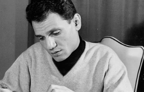 أحداث المسلسل غير دقيقة ..مستند رسمي يكشف حقيقة زواج العندليب عبد الحليم حافظ 1 أحداث المسلسل غير دقيقة ..مستند رسمي يكشف حقيقة زواج العندليب عبد الحليم حافظ