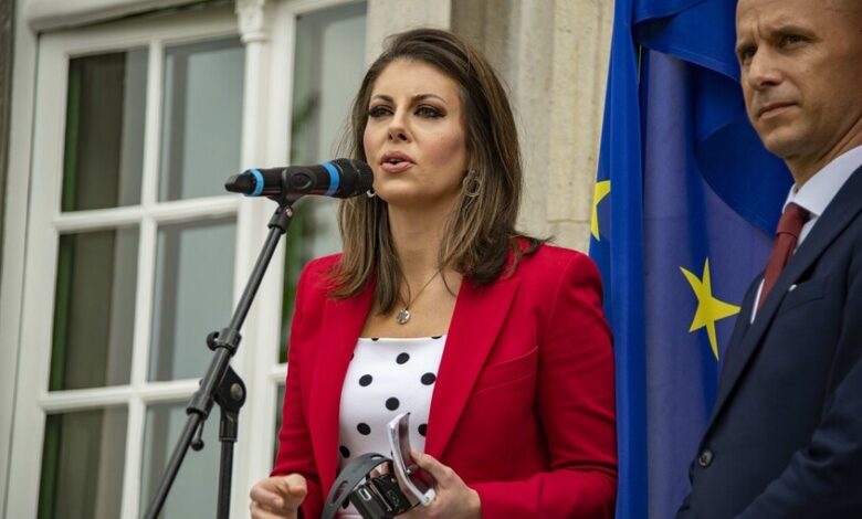 نائبة المبعوث الأمريكي فى الشرق الأوسط تتهم "حزب الله" بتوريط لبنان في حروب متكررة 1 نائبة المبعوث الأمريكي فى الشرق الأوسط تتهم "حزب الله" بتوريط لبنان في حروب متكررة