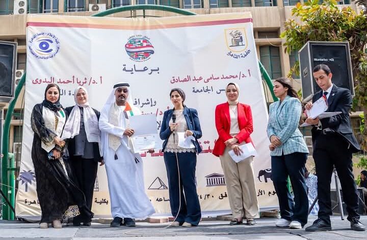 معهد "الشارقة للتراث" يشارك في فعاليات الملتقى الثالث للثقافات بكلية الإعلام في جامعة القاهرة 1 معهد "الشارقة للتراث" يشارك في فعاليات الملتقى الثالث للثقافات بكلية الإعلام في جامعة القاهرة