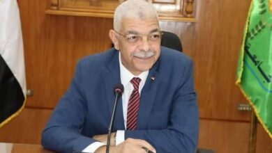 رئيس جامعة المنوفية يعلن فوز ٣ فرق من كلية الهندسة بمسابقة "فكر وسيب بصمتك" بمجموعة العربى