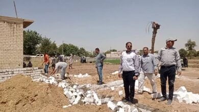 رئيس مدينة المنيا يرصد حالة تعدى على الأراضى الزراعية أملاك دولة ويوجه بإزالة المخالفة