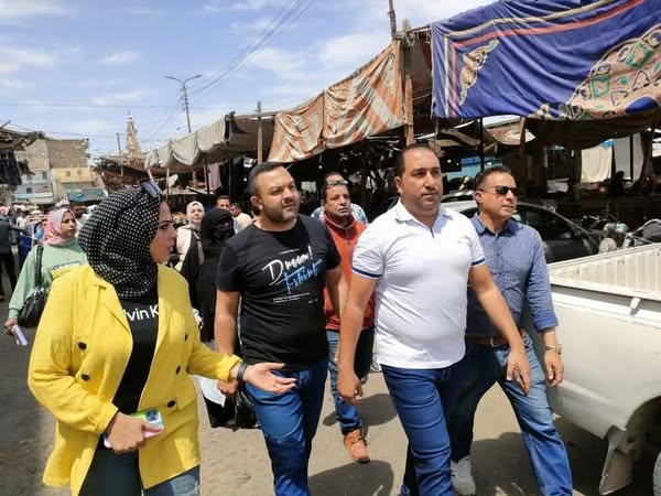 حملة مكبرة لضبط الأسواق بمحال الجزارة والأسماك والعلافة والعطارة بسوق الجمعة