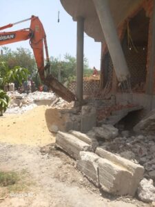 إزالة 24 حالة تعدٍ على أراضي الدولة والزراعة بفرشوط ضمن الموجة 26 2 إزالة 24 حالة تعدٍ على أراضي الدولة والزراعة بفرشوط ضمن الموجة 26