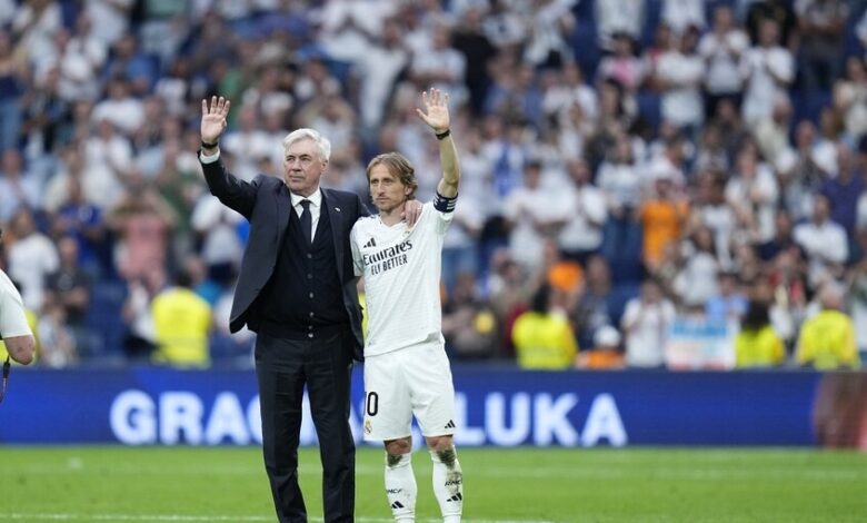 ريال مدريد يختتم مشواره في الليغا بفوز بنكهة الهزيمة ووداع مودريتش وأنشيلوتي