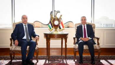 وزير‎ الخارجية والهجرة يستقبل نائب رئيس اللجنة التنفيذية لمنظمة التحرير الفلسطينية 