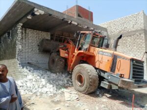 رئيس مركز ومدينة المنيا يقود حملة مكبرة للازالات بقرى مركز المنيا الموجه ٢٦ لإزالة 