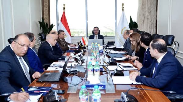 وزير التموين: خطة شاملة لتطوير المجمعات الاستهلاكية وتوفير السلع الأساسية بأسعار عادلة 
