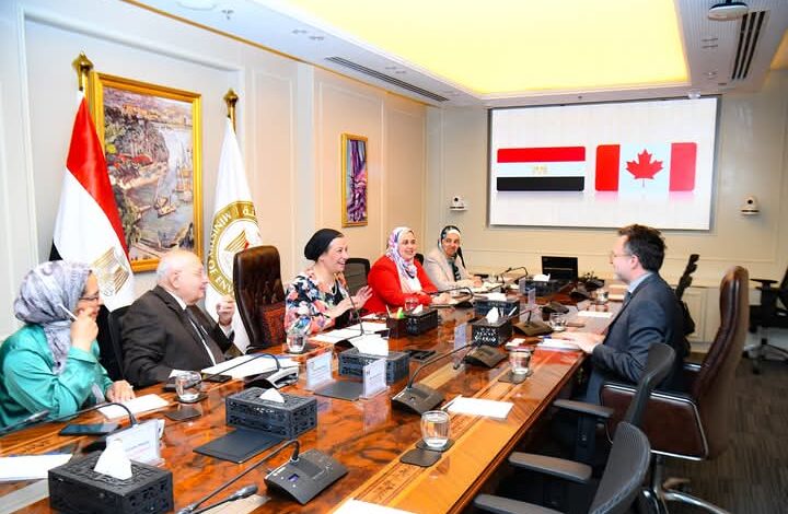 وزيرة البيئة تلتقى السفير الكندي بالقاهرة لبحث تعزيز التعاون في تحقيق التحول الأخضر 1 وزيرة البيئة تلتقى السفير الكندي بالقاهرة لبحث تعزيز التعاون في تحقيق التحول الأخضر