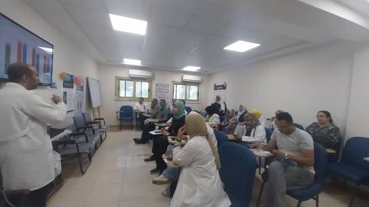 صحة القليوبية: الاجتماع الشهري للجنة مكافحة العدوي بمستشفى حميات بنها