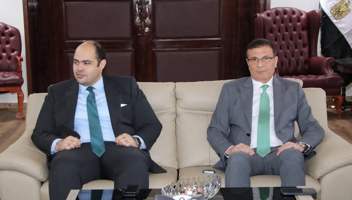 وزير الزراعة يبحث مع رئيس جهاز حماية المنافسة واتحاد الدواجن النهوض بالقطاع 1 وزير الزراعة يبحث مع رئيس جهاز حماية المنافسة واتحاد الدواجن النهوض بالقطاع
