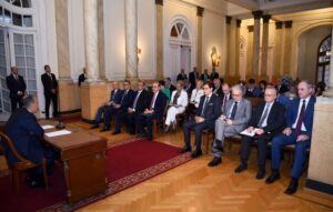 وزير الخارجية والهجرة يلتقى بسفراء الدول الأوروبية المعتمدين فى القاهرة
