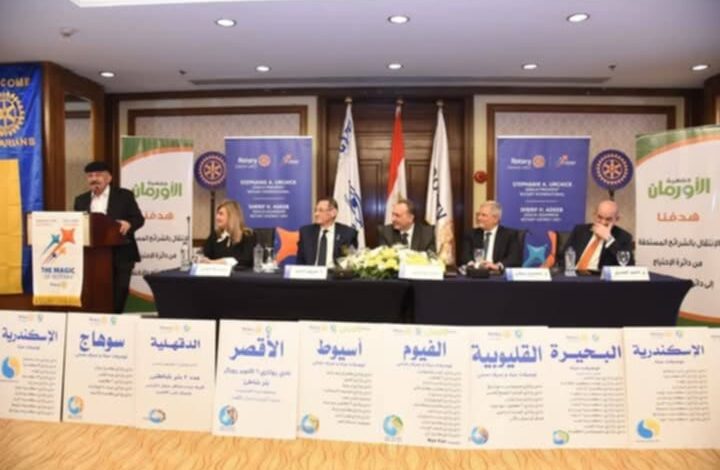 تنفيذ 100 وصلة مياه شرب وصرف صحي بسوهاج بقيمة 500 الف جنيه لخدمة الاسرة اولى بالرعاية