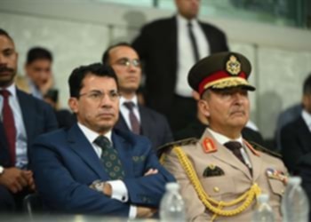 أشرف صبحي يهنئ منتخب مصر بالتأهل لنصف نهائي أفريقيا ومونديال الشباب 