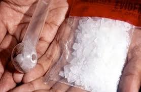 السجن 3 سنوات وغرامة 50 ألف جنيه لنقاش بتهمة الاتجار في الشابو بنجع حمادي