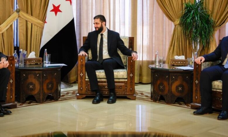 سيناتور أمريكي: الرئيس السوري منفتح على السلام مع إسرائيل 1 سيناتور أمريكي: الرئيس السوري منفتح على السلام مع إسرائيل