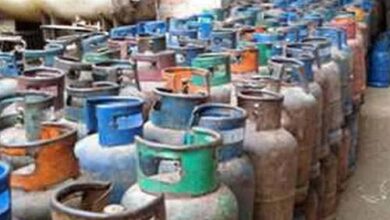ضبط صاحب مستودع تصرف في 700 أسطوانة غاز بالسوق السوداء