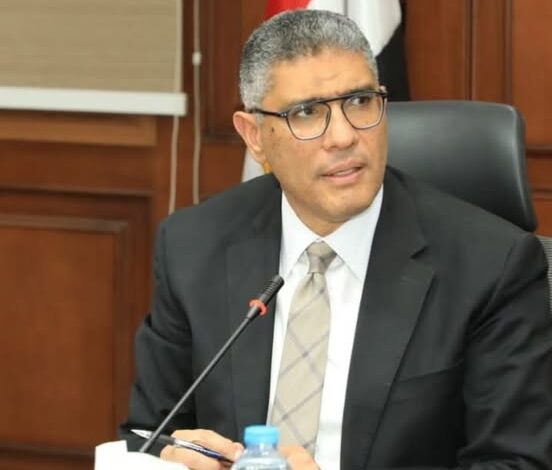 "النجار " دفع لجنة الإغاثة التابعة لمديرية التضامن بصرف تعويضات حادث الصف 1 "النجار " دفع لجنة الإغاثة التابعة لمديرية التضامن بصرف تعويضات حادث الصف