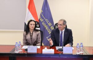 وزيرا الاتصالات والتضامن الاجتماعى يشهدان توقيع مذكرة تفاهم وبروتوكولين للتعاون