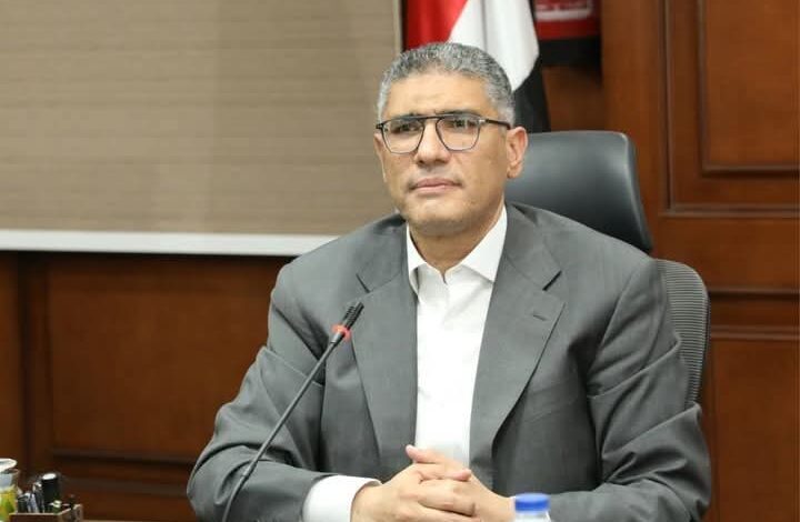 محافظ الجيزة: استعدادات مكثفة بالمنظومة الصحية لاستقبال عيد الأضحى المبارك