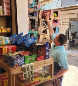 تموين كفر الشيخ تواصل تكثيف حملاتها الرقابية علي الأسواق وتحرير العديد من المحاضر للمتلاعبين 2 تموين كفر الشيخ تواصل تكثيف حملاتها الرقابية علي الأسواق وتحرير العديد من المحاضر للمتلاعبين