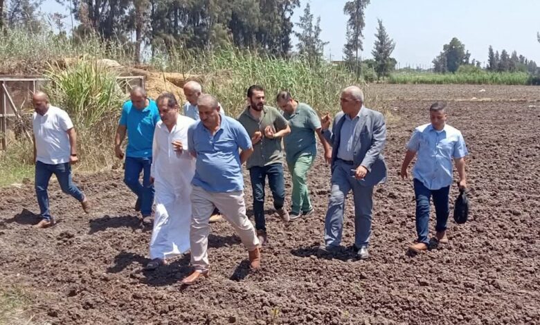 مدير الإصلاح الزراعي يتفقد أعمال وأنشطة الهيئة والجمعيات بمحافظة الدقهلية