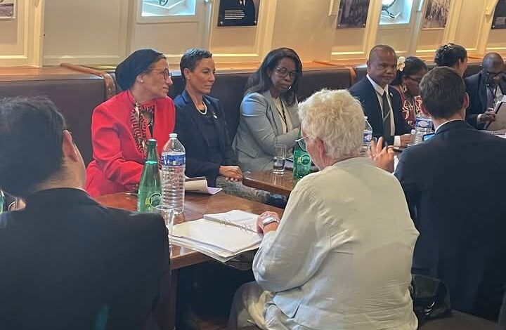 وزيرة البيئة تشارك فى الإجتماع الوزارى التشاوري حول صياغة معاهدة التلوث البلاستيكي على متن السفينة النرويجية 1 وزيرة البيئة تشارك فى الإجتماع الوزارى التشاوري حول صياغة معاهدة التلوث البلاستيكي على متن السفينة النرويجية