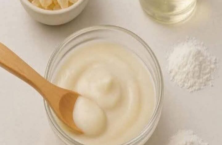 ماسك لبان الدكر والنشا الغني بالكولاجين الطبيعي 1 ماسك لبان الدكر والنشا الغني بالكولاجين الطبيعي